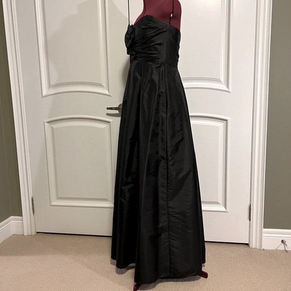 Vintage Pricilla of Boston Bridesmaid dress size 10. Wedding. Black Tie. - Picture 2 of 16